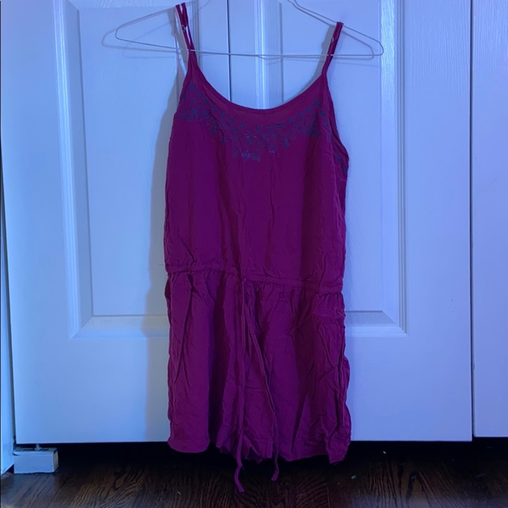 3/$15 Aeropostale Embroidered Romper - Picture 2 of 3